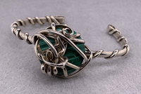 Sterling Silver Wire Bracelet with Green Stone